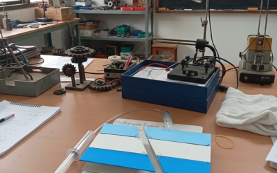 Mahasiswa Pendidikan Matematika UAA Kembangkan Alat Peraga Sifat Sudut Pada Garis Sejajar Berbasis STEM